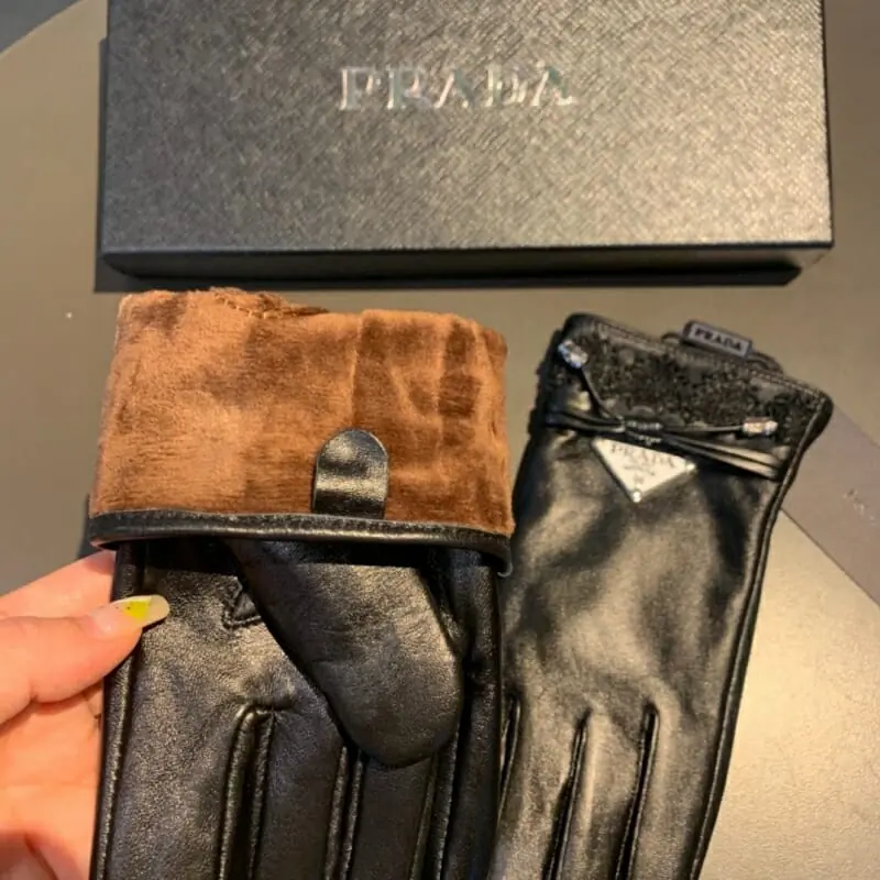 prada gants pour femme s_12611002